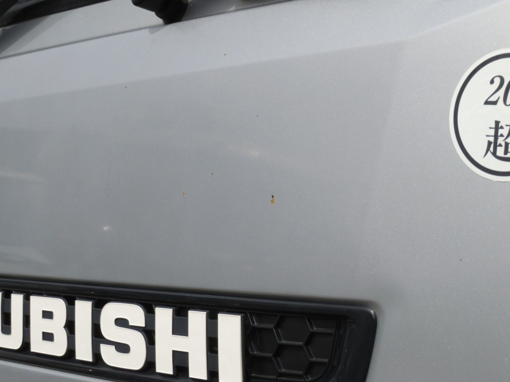 フロントパネルに小キズがあります。|三菱 スーパーグレート QKG-FU54VZ改の写真25