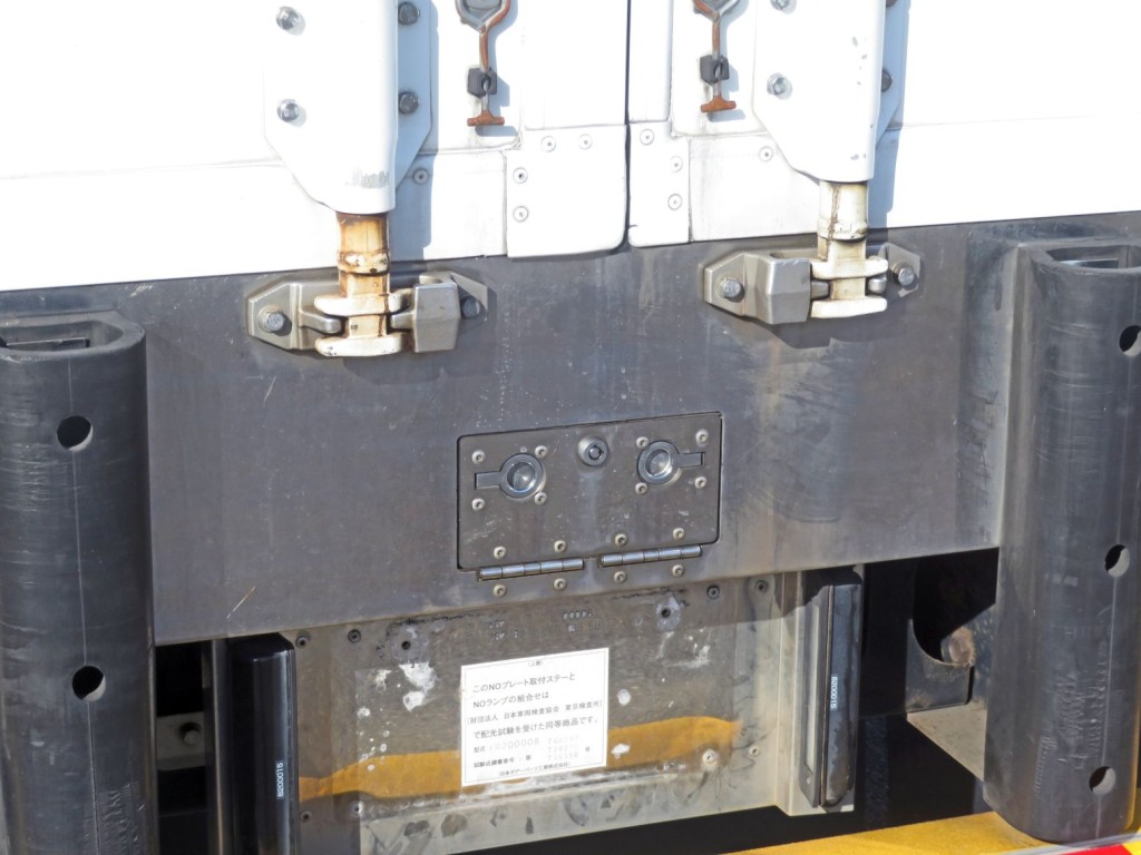 いすゞ フォワード 2PG-FRR90T2(2WD)の写真22