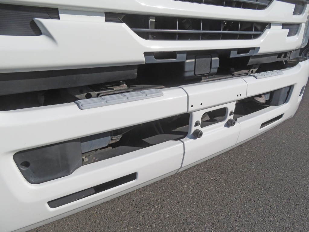 いすゞ フォワード 2PG-FRR90T2(2WD)の写真25