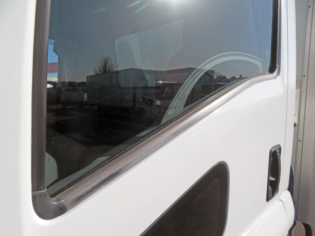 いすゞ フォワード 2PG-FRR90T2(2WD)の写真38