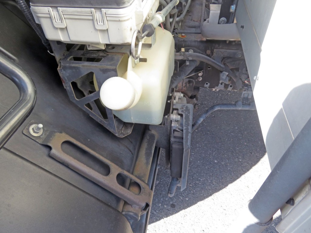 いすゞ フォワード 2PG-FRR90T2(2WD)の写真44