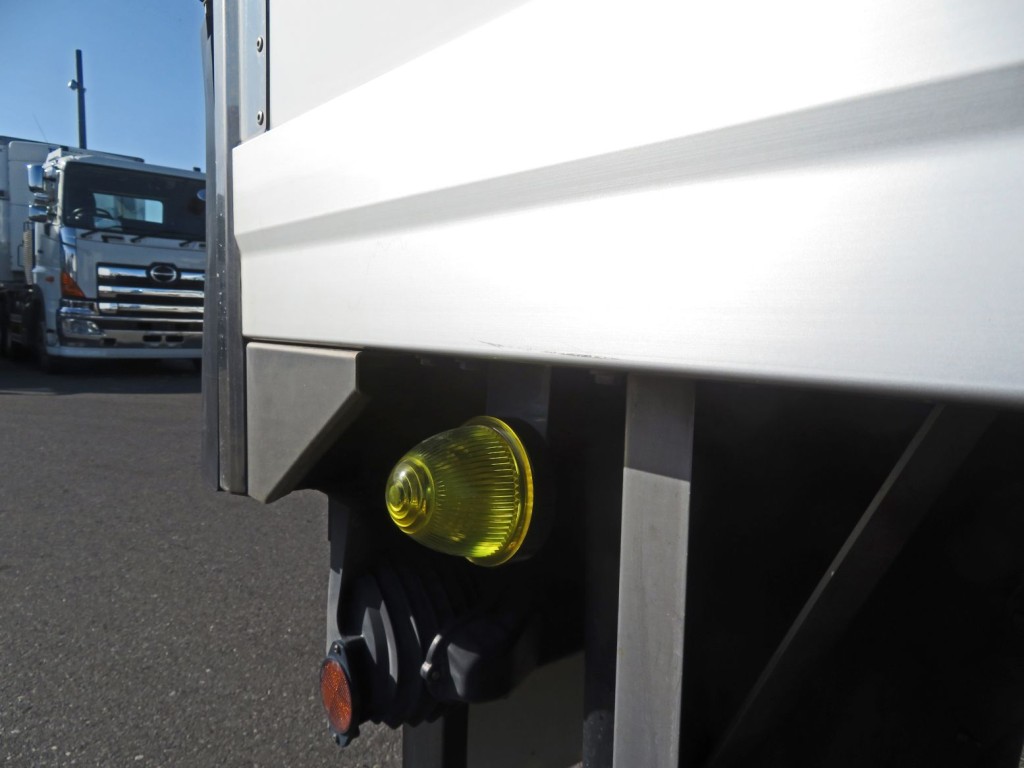 いすゞ フォワード 2PG-FRR90T2(2WD)の写真48