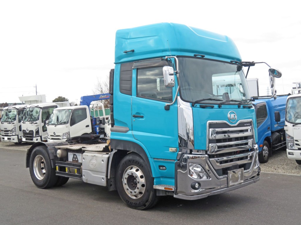 UDトラックス クオン 2PG-GK5AABの写真2