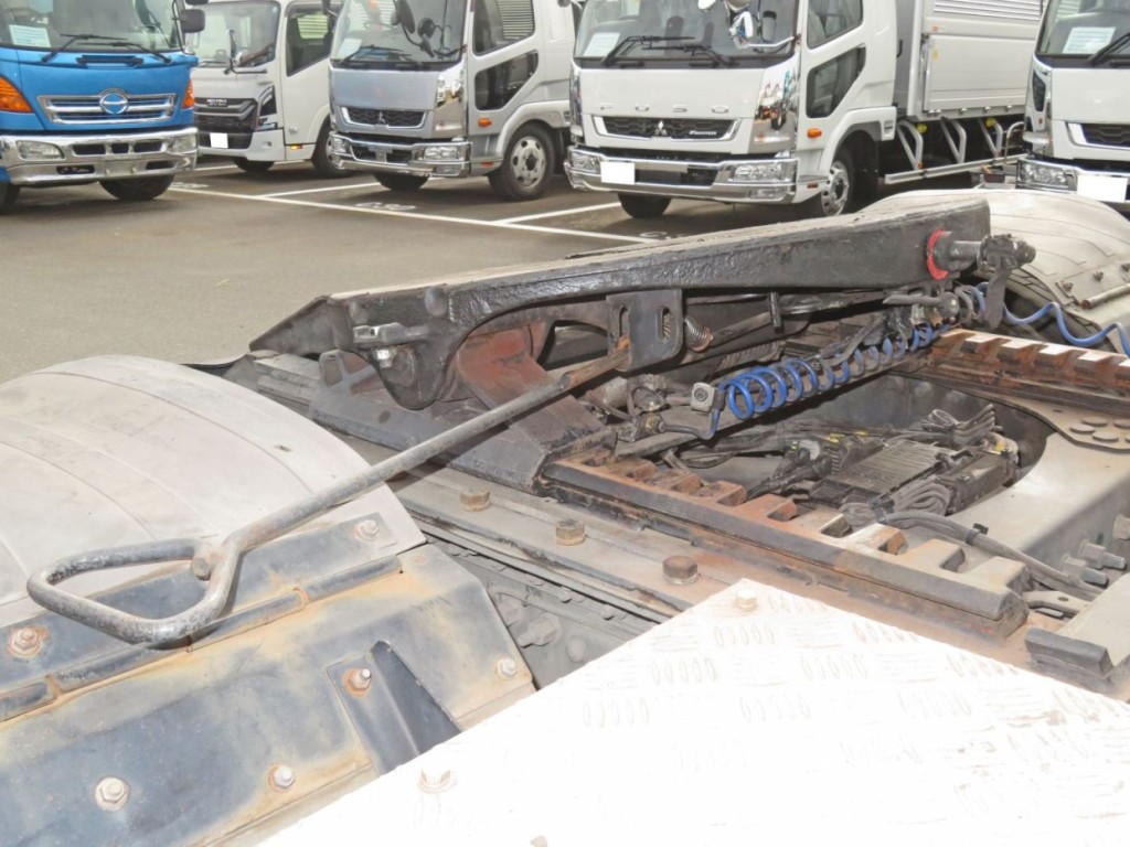 UDトラックス クオン 2PG-GK5AABの写真10