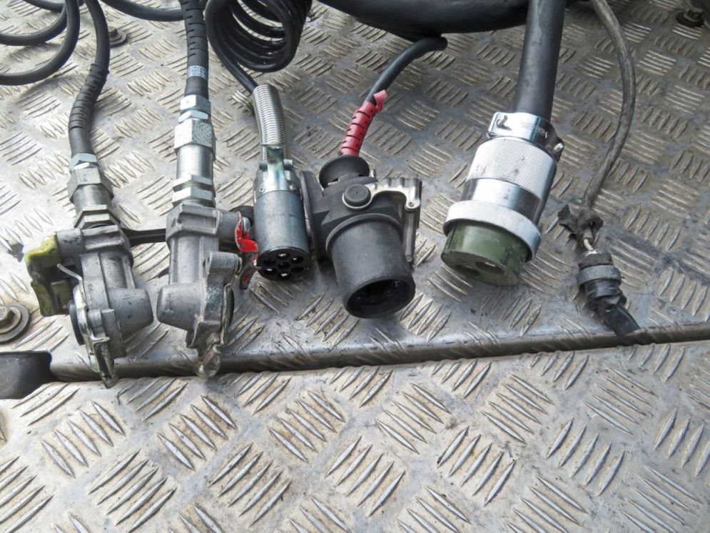 UDトラックス クオン 2PG-GK5AABの写真14