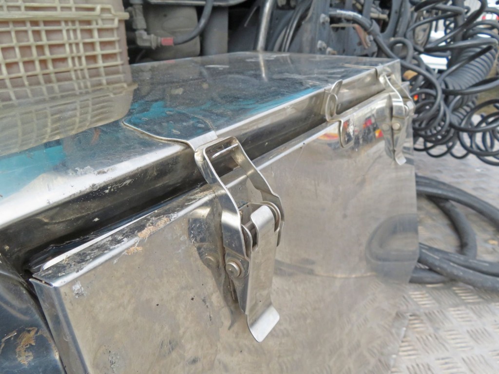 UDトラックス クオン 2PG-GK5AABの写真20