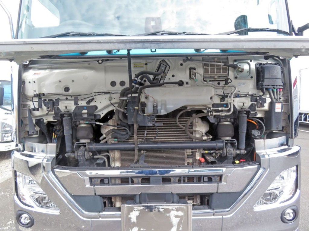 UDトラックス クオン 2PG-GK5AABの写真27