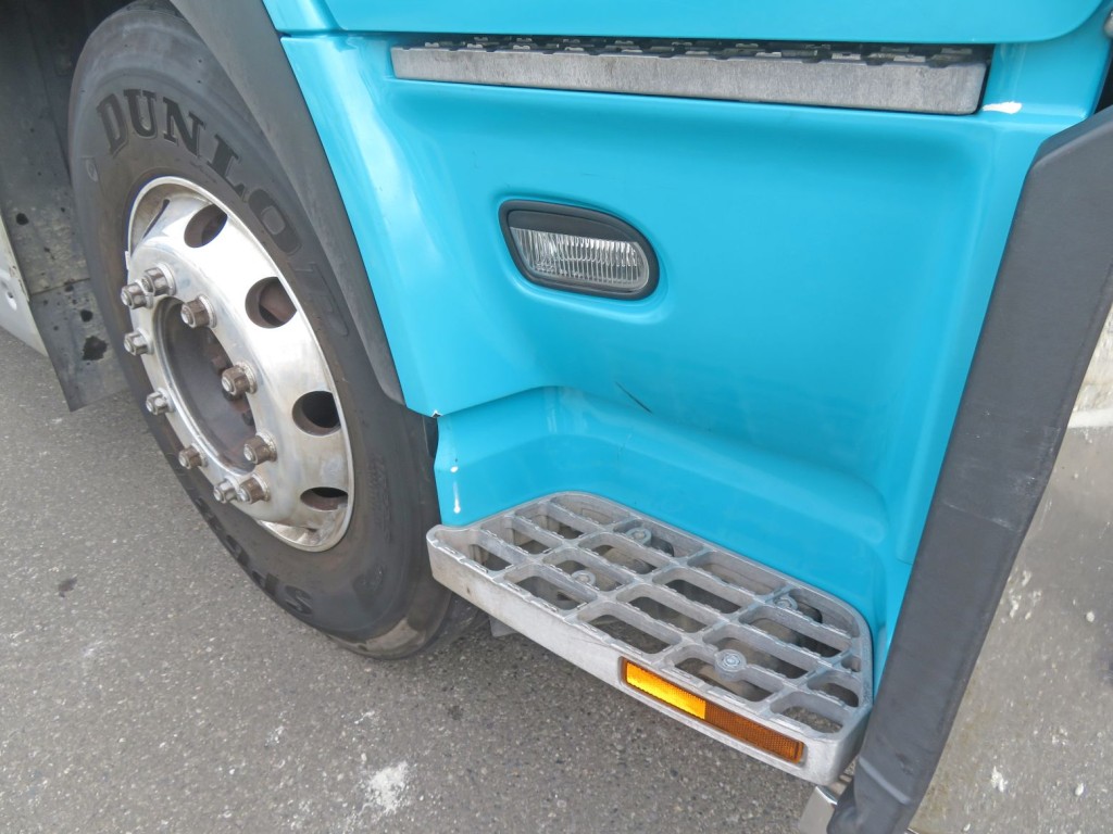 UDトラックス クオン 2PG-GK5AABの写真33