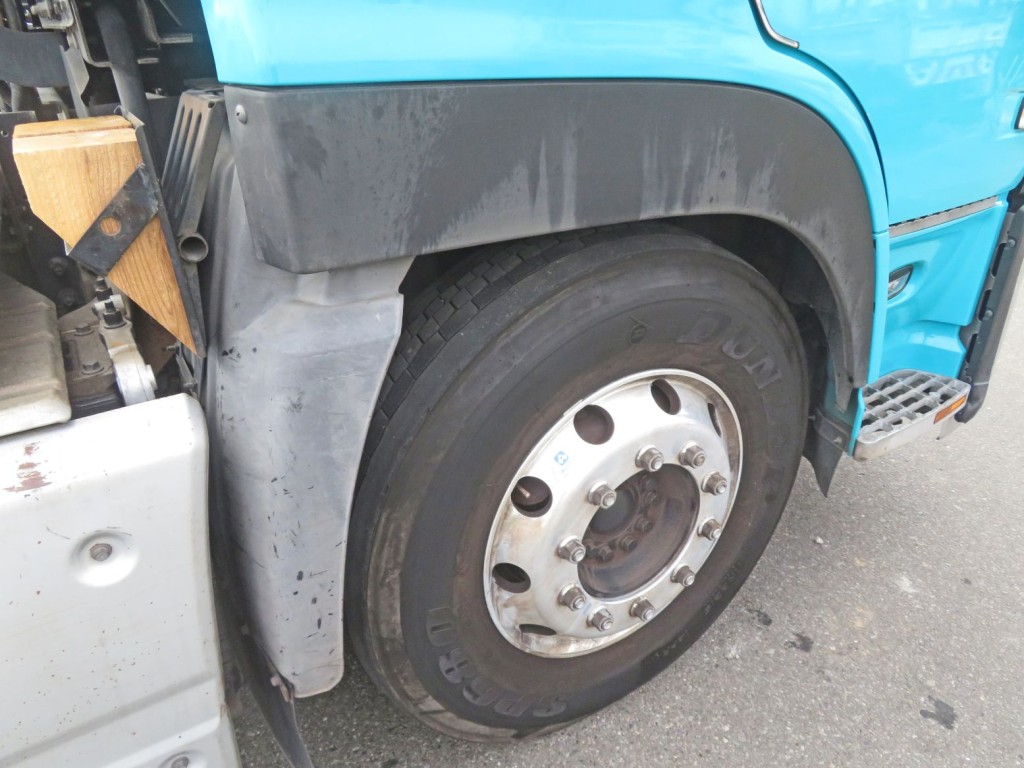 UDトラックス クオン 2PG-GK5AABの写真35