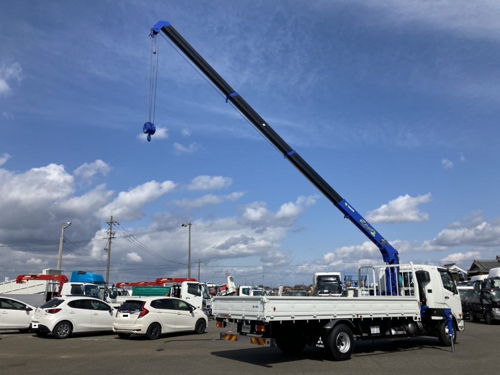 三菱 ファイター 2KG-FK62F(2WD)の写真4