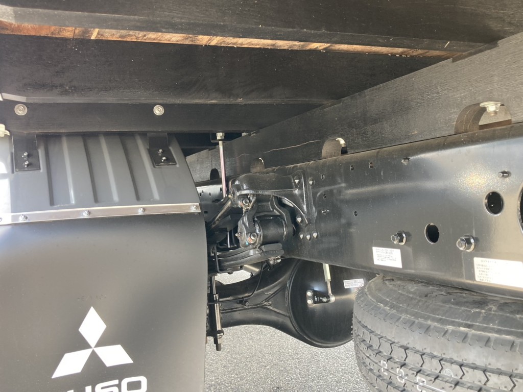 シャーシとネタの状態です。|三菱 ファイター 2KG-FK62F(2WD)の写真7