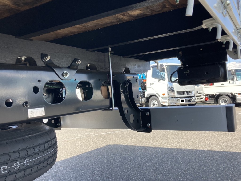 シャーシとネタの状態です。|三菱 ファイター 2KG-FK62F(2WD)の写真8