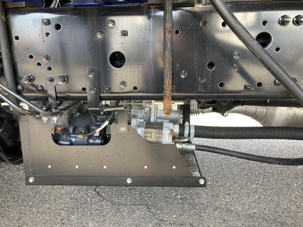 シャーシとPTO周りです。|三菱 ファイター 2KG-FK62F(2WD)の写真11