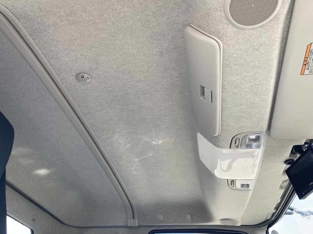 三菱 ファイター 2KG-FK62F(2WD)の写真14