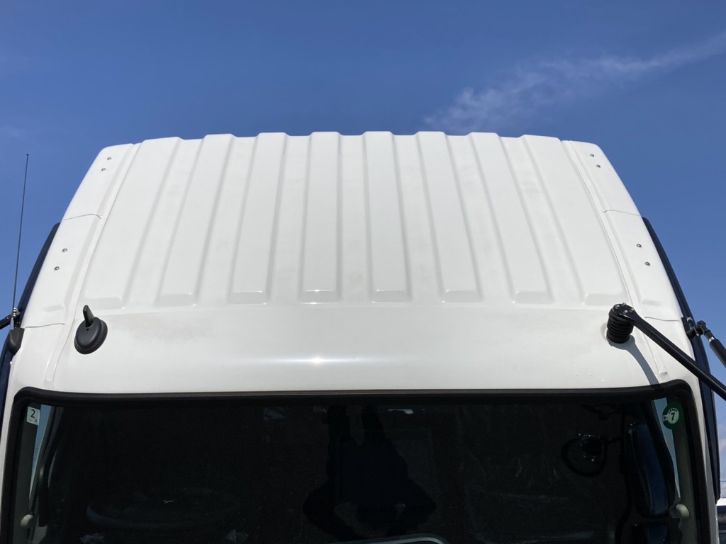 ルーフの状態です。|三菱 ファイター 2KG-FK62F(2WD)の写真37