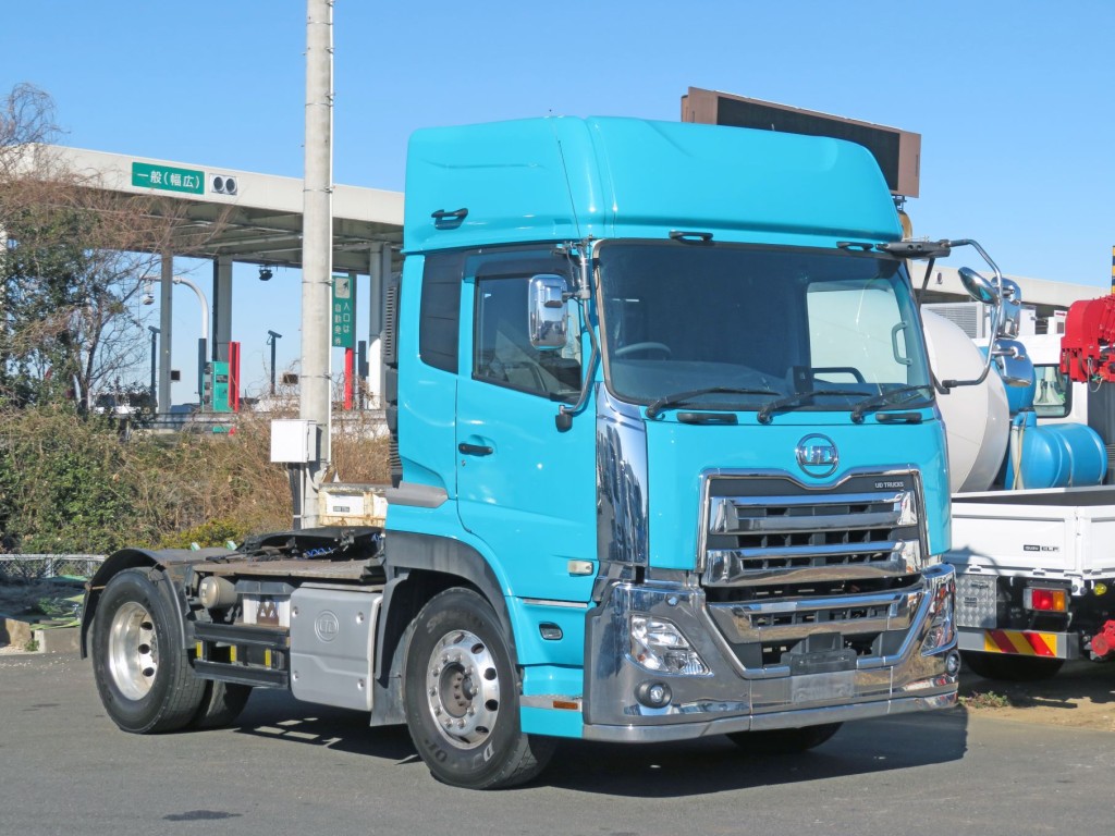 UDトラックス クオン 2PG-GK5AABの写真2