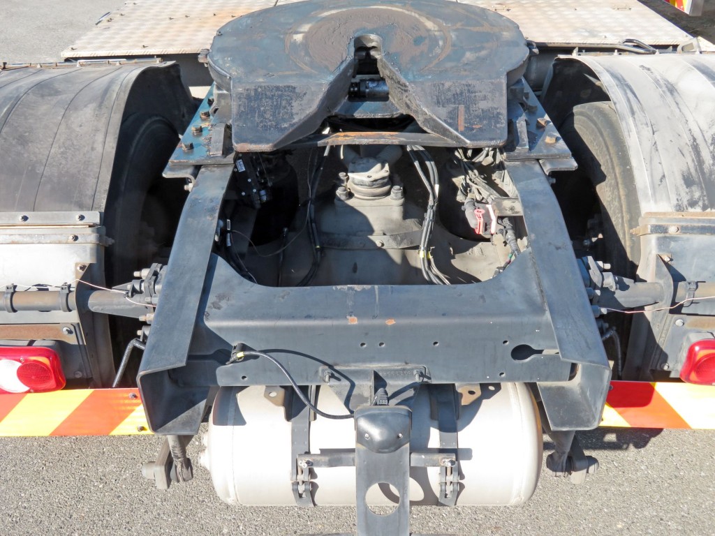 UDトラックス クオン 2PG-GK5AABの写真8