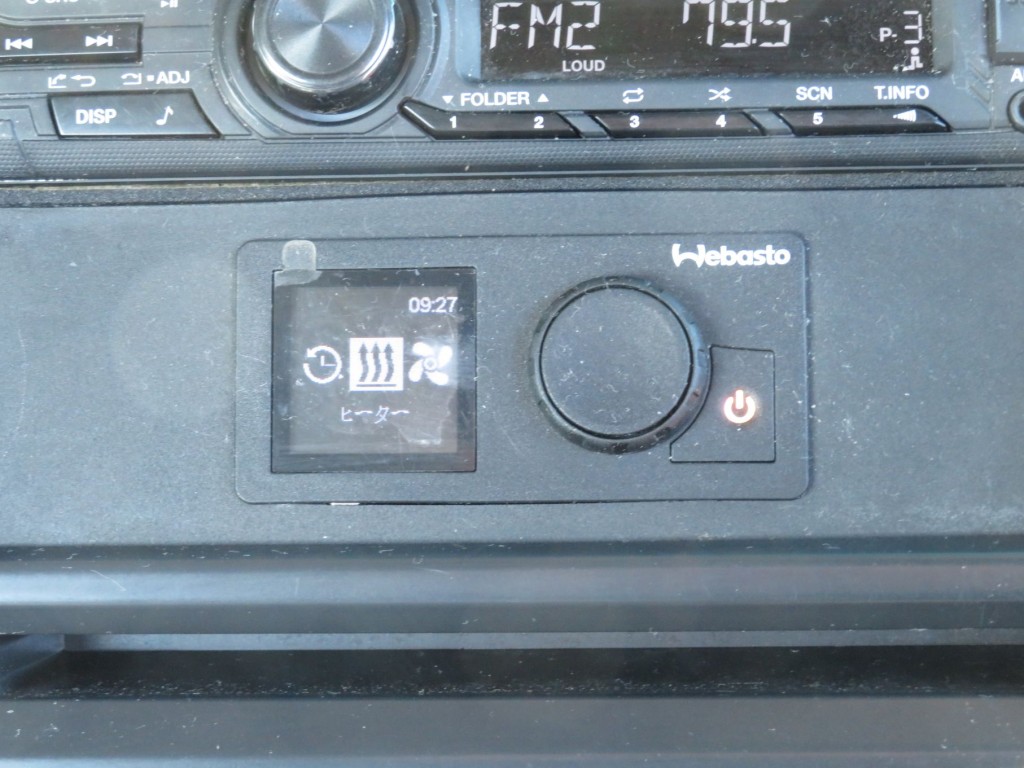 べバストヒーターの操作パネルです。|UDトラックス クオン 2PG-GK5AABの写真21