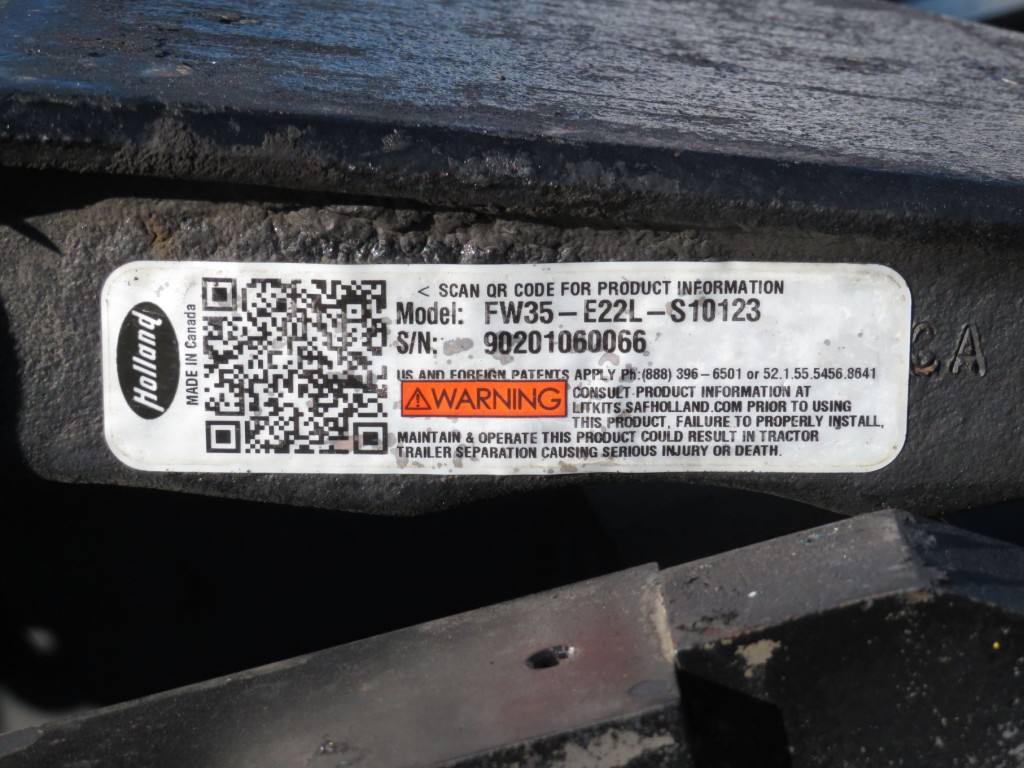 カプラのプレートです。|UDトラックス クオン 2PG-GK5AABの写真26