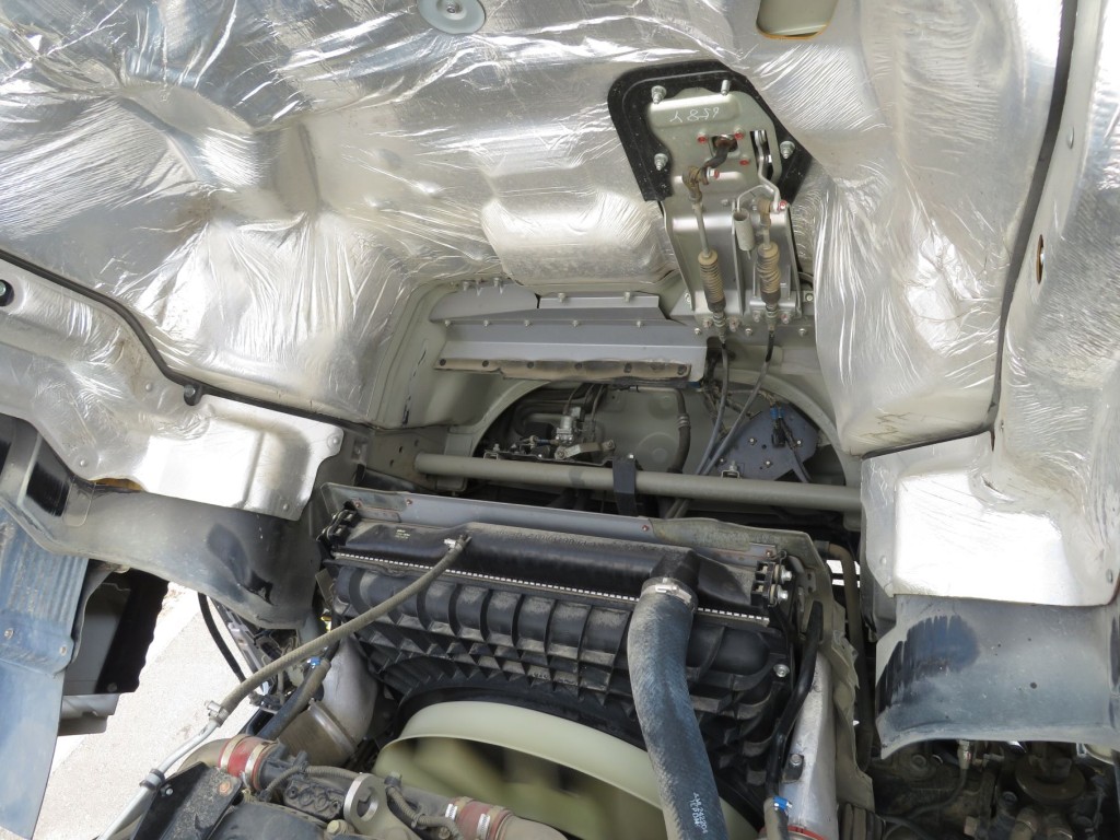 キャブ下面の状態です。|三菱 スーパーグレート 2KG-FV70HXの写真36