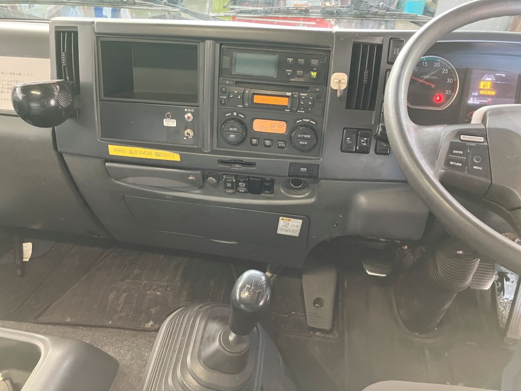 いすゞ フォワード TKG-FRR90S2(2WD)の写真21