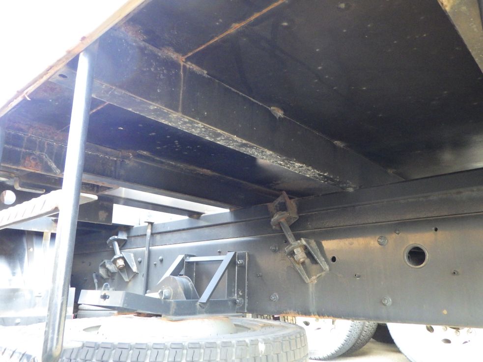 シャーシとネタの状態です。|UDトラックス クオン QPG-CG5ZEの写真7