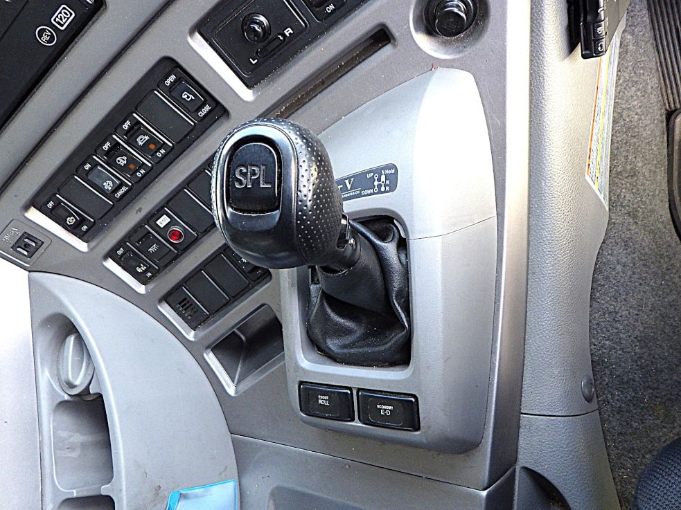 エスコットVです。|UDトラックス クオン QPG-CG5ZEの写真21