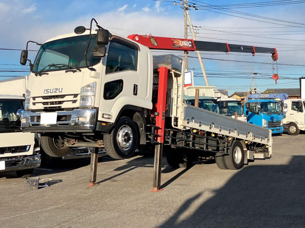 いすゞ フォワード LPG-FTR90S2の写真1