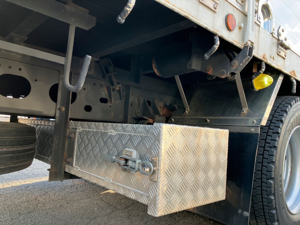 いすゞ フォワード LPG-FTR90S2の写真6