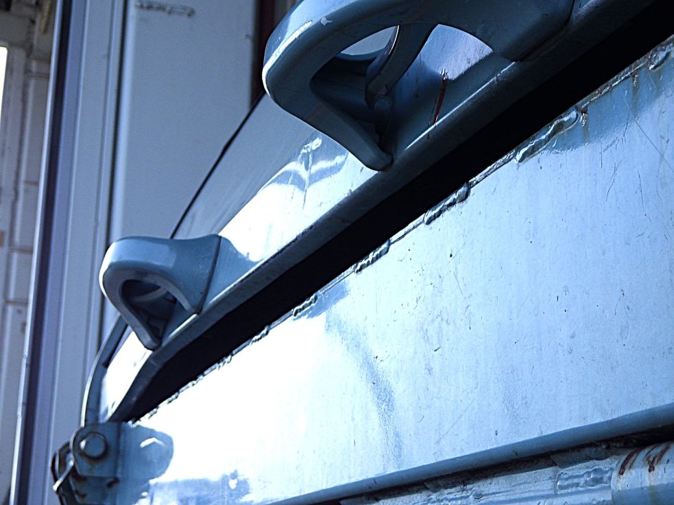 ゲートに曲がりがあります。|いすゞ フォワード SKG-FSR90S2の写真35