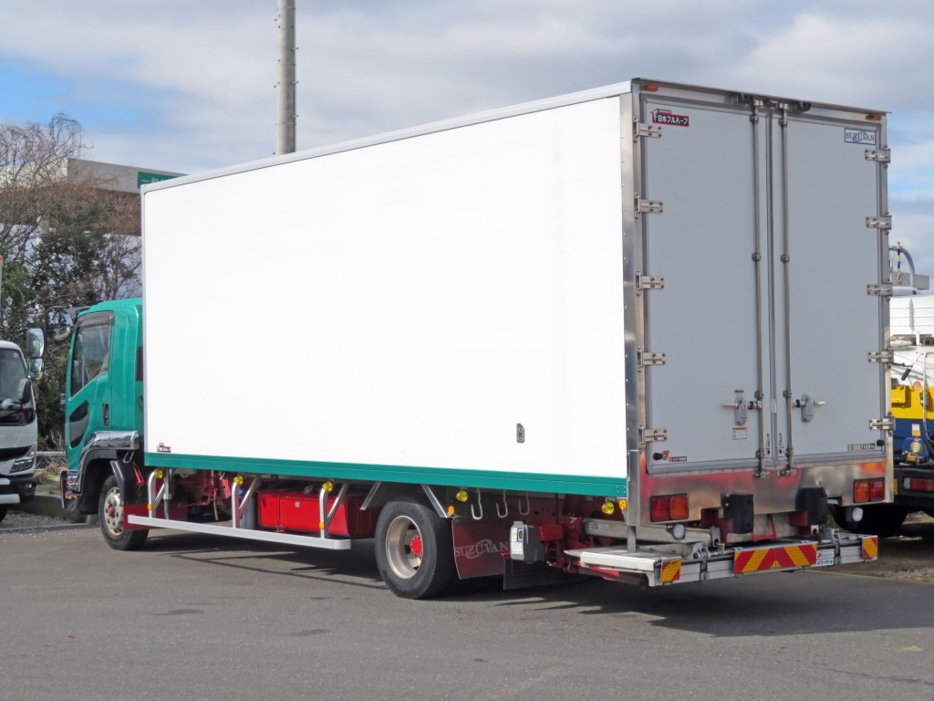 いすゞ フォワード 2PG-FRR90T2(2WD)の写真3