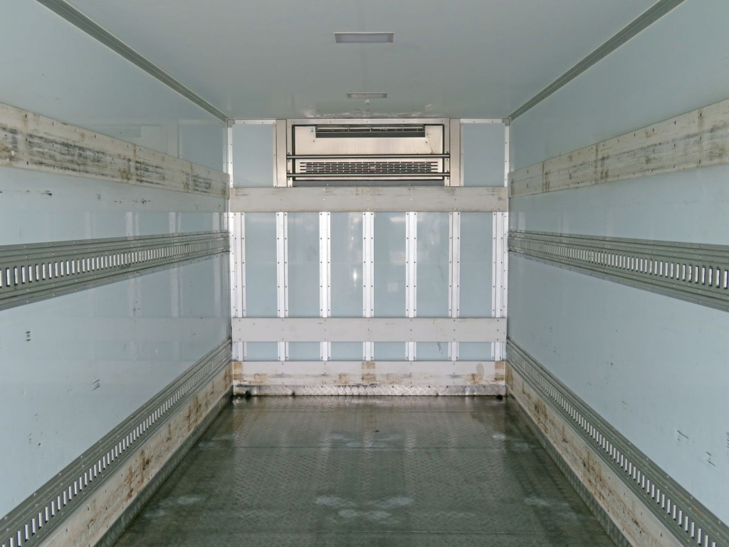 いすゞ フォワード 2PG-FRR90T2(2WD)の写真10