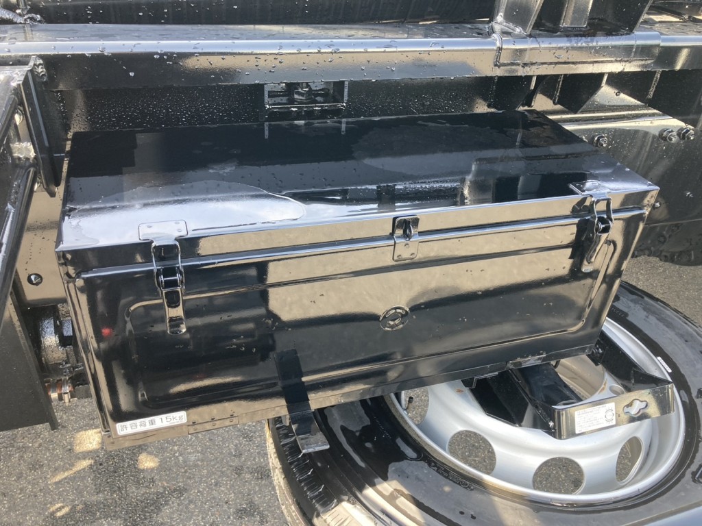 工具箱の状態です。|三菱 スーパーグレート 2PG-FV80VYの写真29