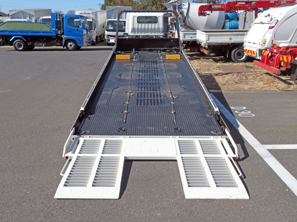 日野 デュトロ 2RG-XZU722M(2WD)の写真7