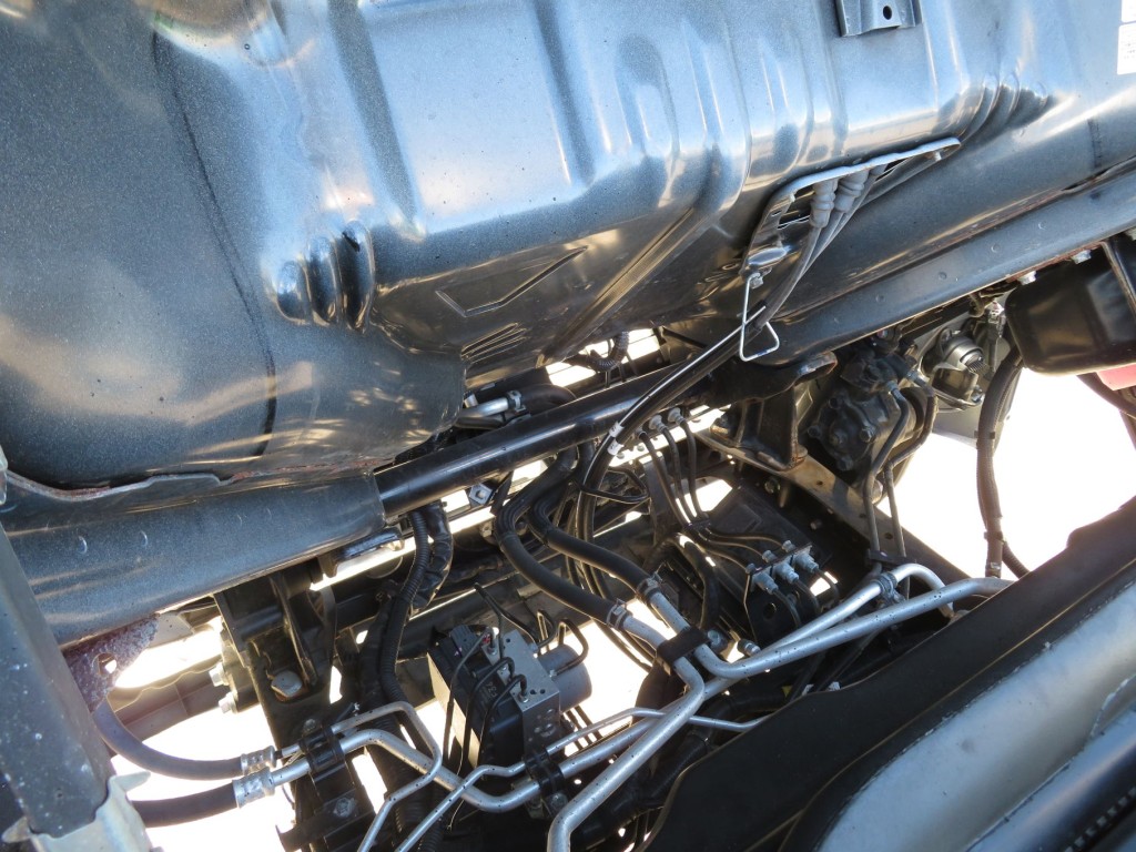 キャブ下面の状態です。|日野 デュトロ 2RG-XZU722M(2WD)の写真30