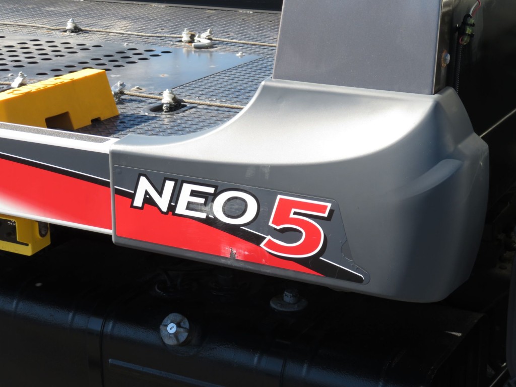 運転席側サイドレール前側のカバーにキズがあります。|日野 デュトロ 2RG-XZU722M(2WD)の写真36