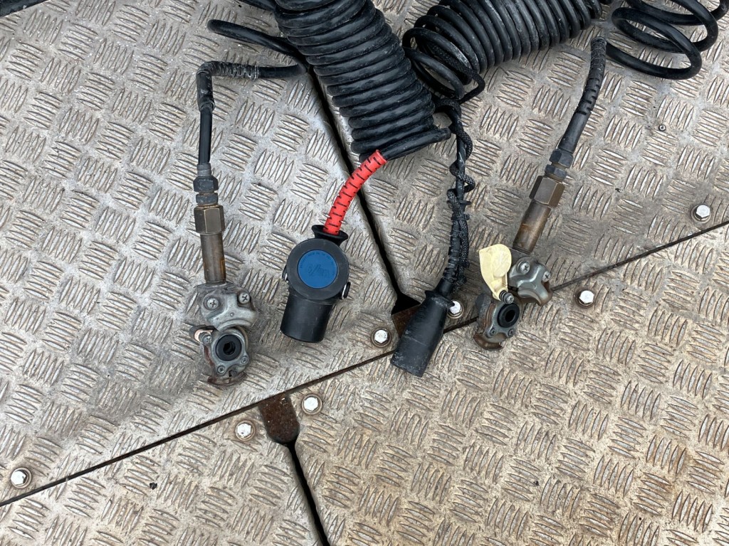 三菱 スーパーグレート QPG-FP64VDRの写真10