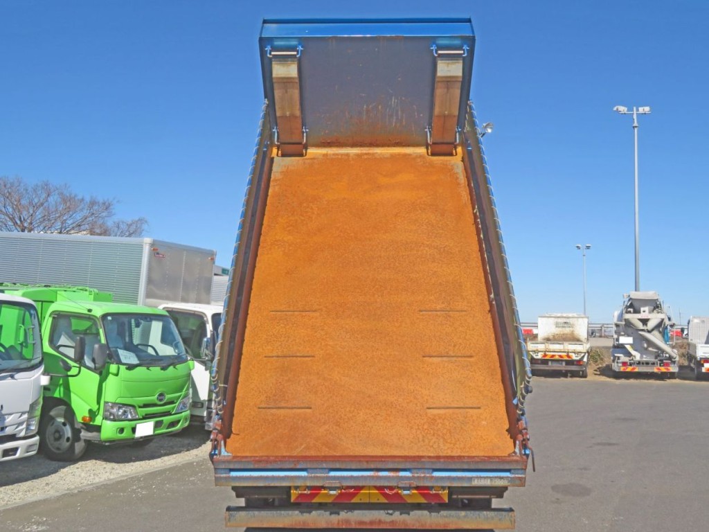 日野 レンジャー 2KG-FC2ABA(2WD)の写真9