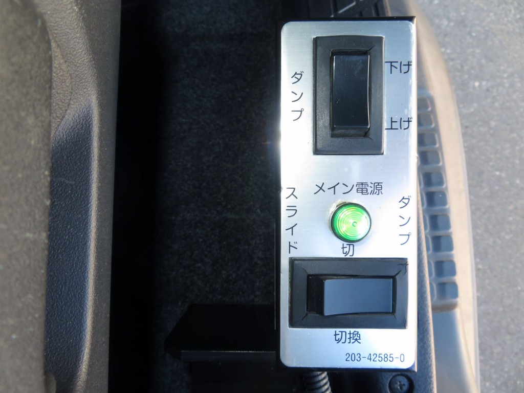 日野 レンジャー 2KG-FC2ABA(2WD)の写真22