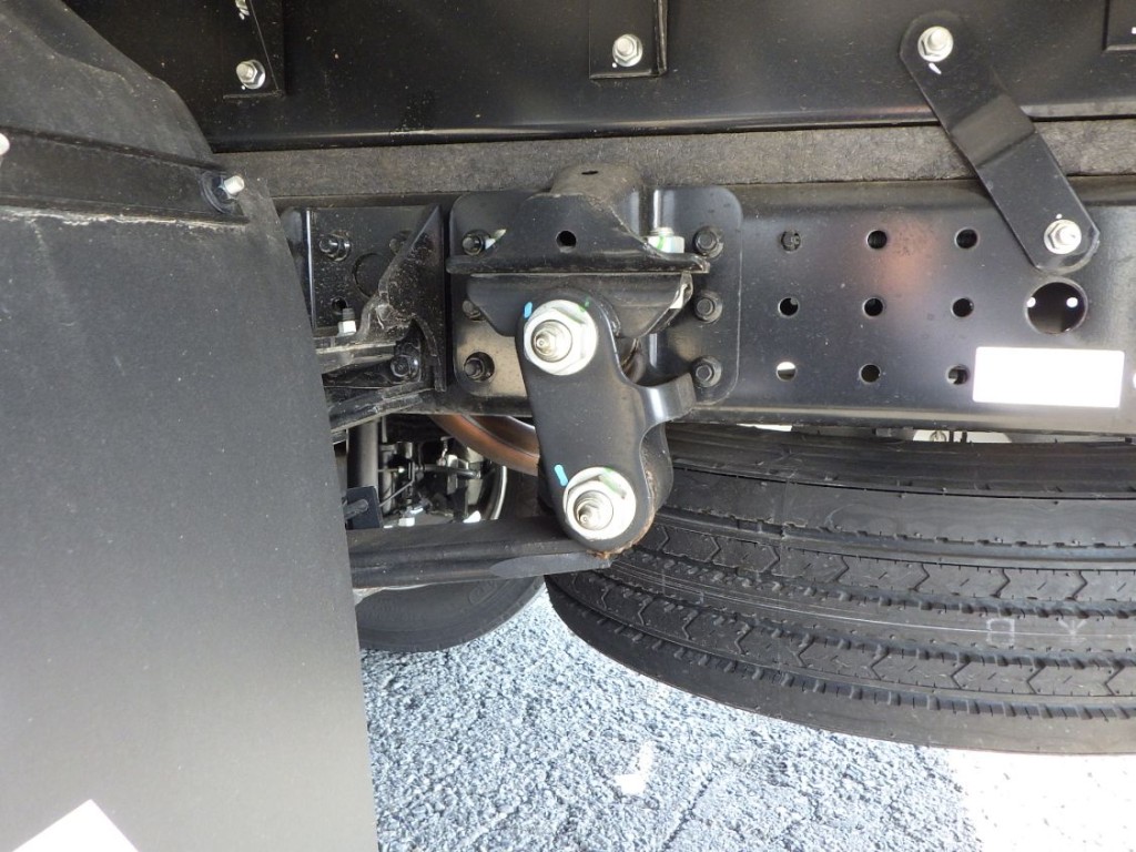 三菱 キャンター 2PG-FEB80(2WD)の写真5