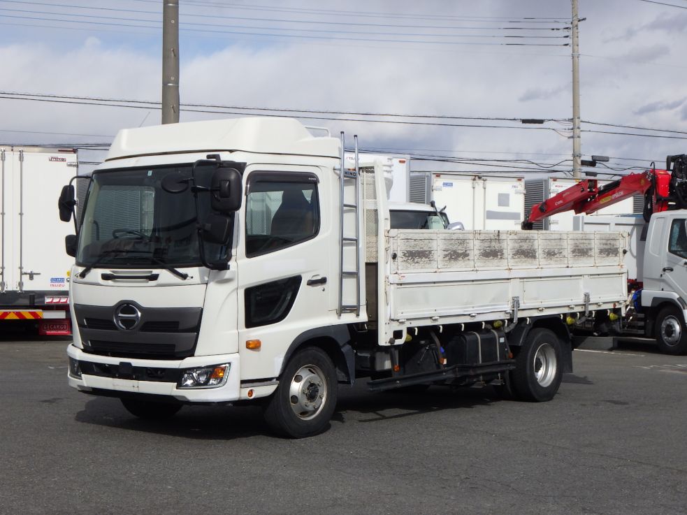 日野 レンジャー 2KG-FD2ABA(2WD)の写真1