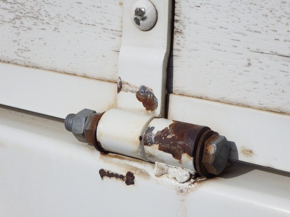 各アームヒンジにサビがあります。|日野 レンジャー 2KG-FD2ABA(2WD)の写真27