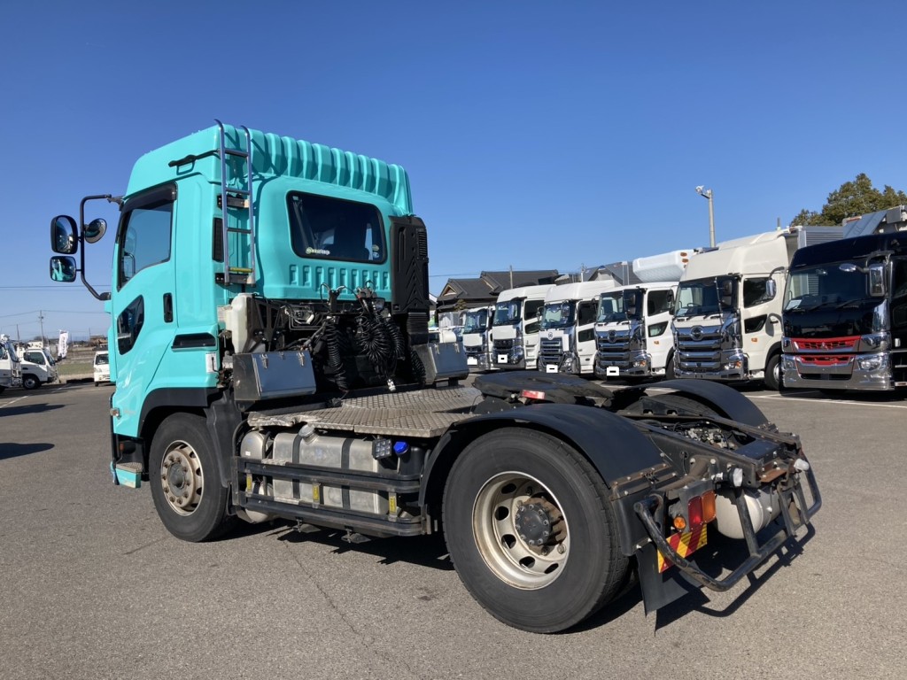 いすゞ ギガ QKG-EXD52BDの写真3