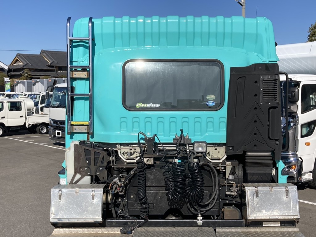 キャブパックの状態です。|いすゞ ギガ QKG-EXD52BDの写真25