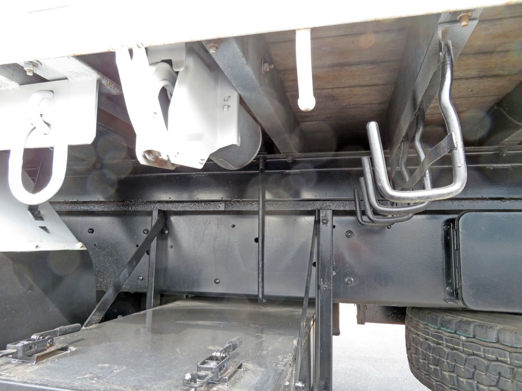 シャーシとネタの状態です。|UDトラックス クオン QKG-CD5ZAの写真7