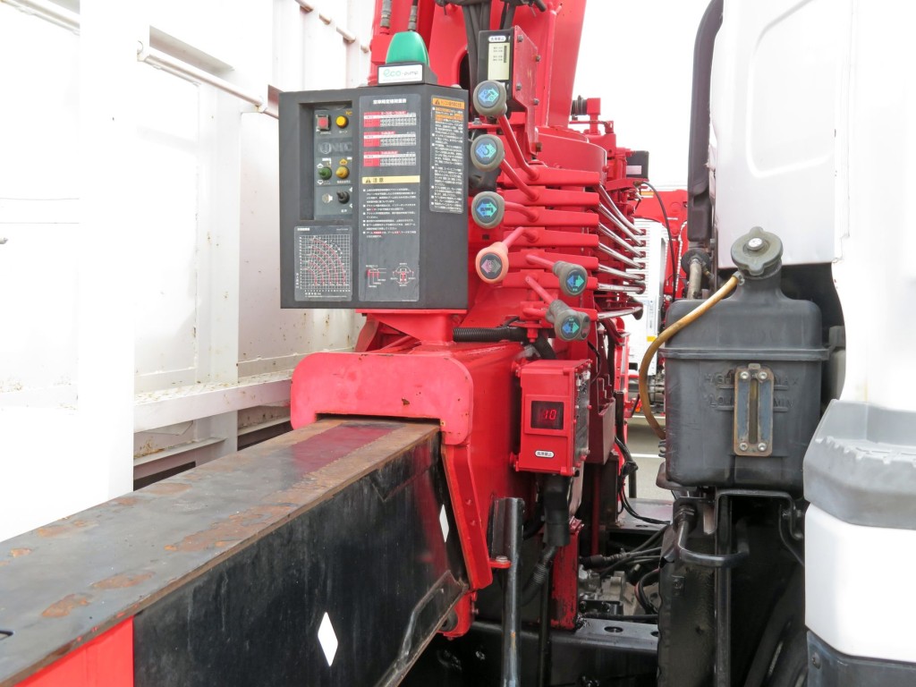 UDトラックス クオン QKG-CD5ZAの写真10