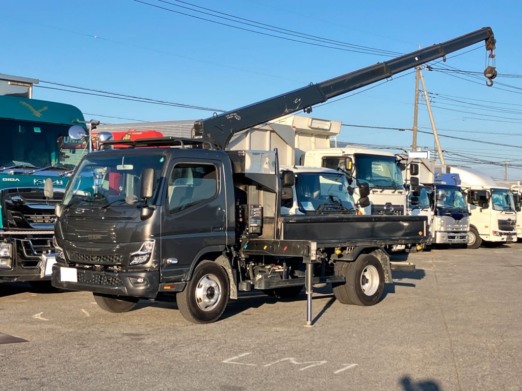 三菱 キャンター 2PG-FEB90(2WD)の写真1