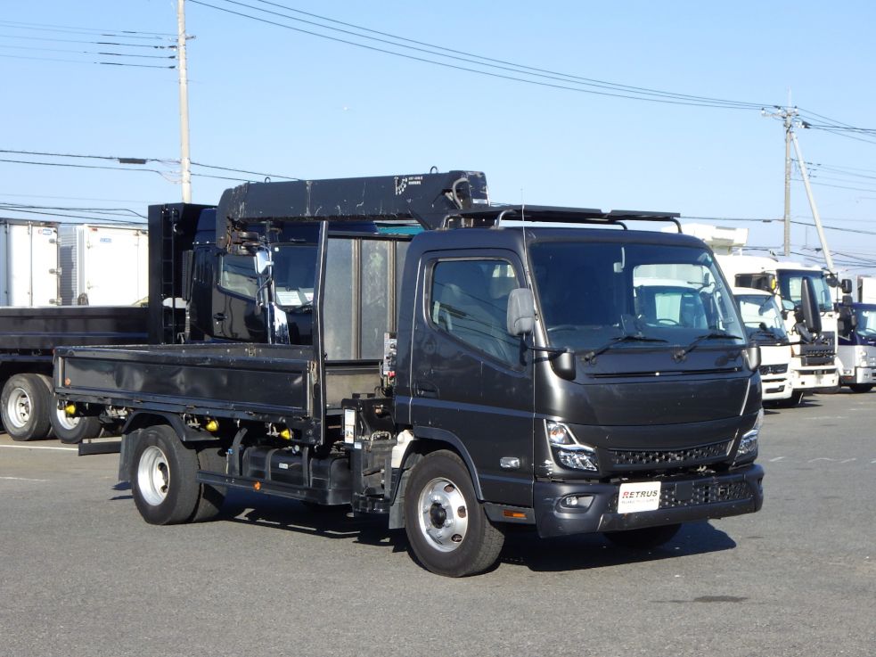 三菱 キャンター 2PG-FEB90(2WD)の写真2