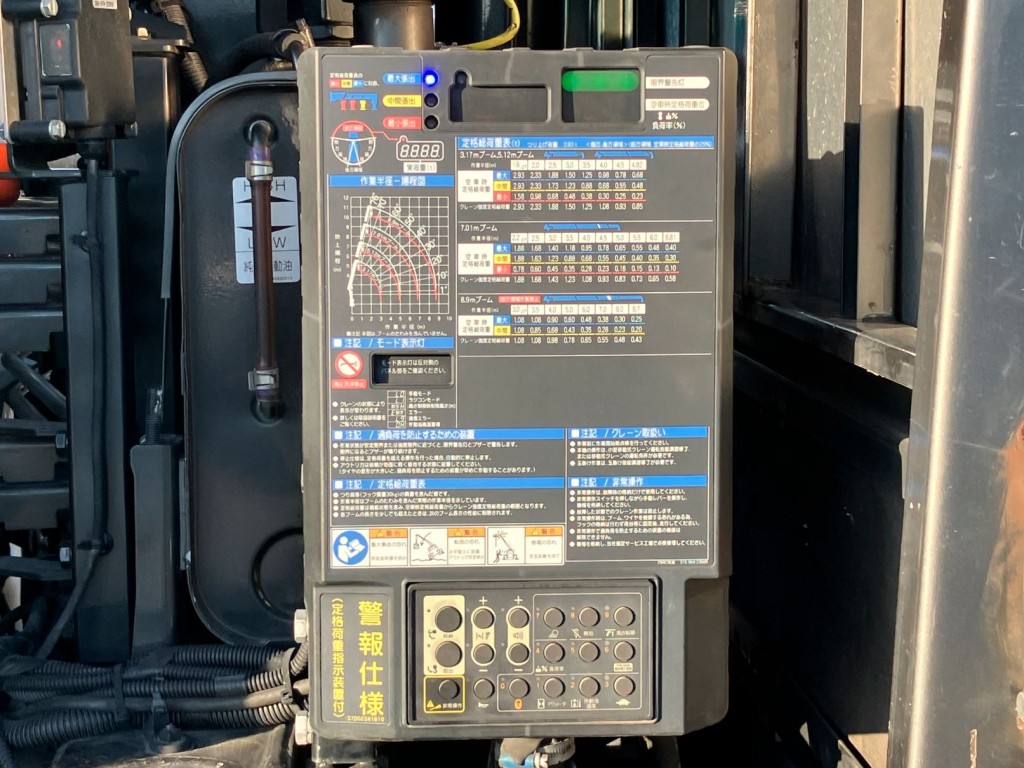 三菱 キャンター 2PG-FEB90(2WD)の写真13