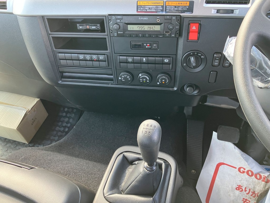 三菱 ファイター 2KG-FK62F(2WD)の写真11